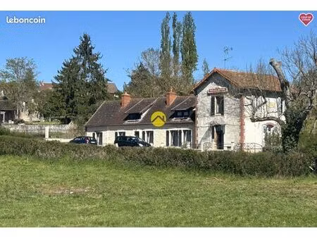 maison avec 6 chambres