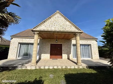 maison 4 pièces 133 m²