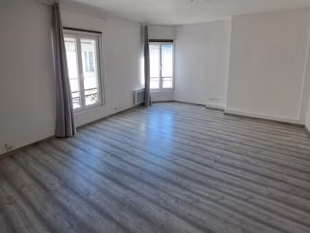 a louer studio 30.5m2 villers-cotterêts