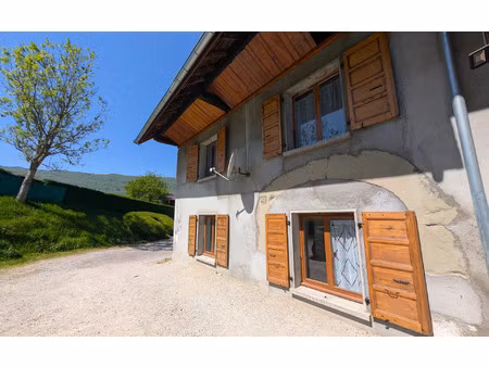 appartement lornay m² t-4 à vendre  285 000 €