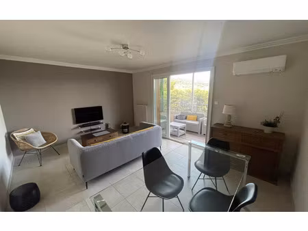 appartement ollioules 74 m² t-4 à vendre  310 000 €