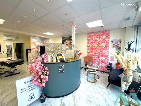 local commercial 100 m² saint-cyr-sur-mer