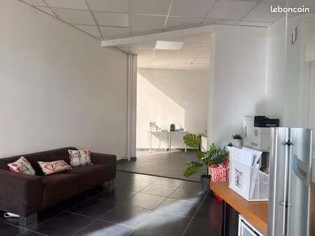 à vendre – local professionnel (murs) – toulon centre- proche mayol