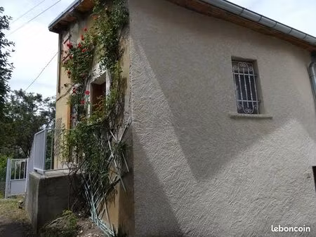 maison de village 2 pièces 34 m²