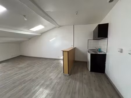 vente immeuble 0 pièces à mauzé-sur-le-mignon (79210)  150 500 €