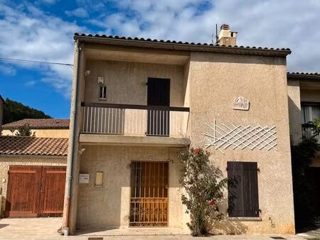 jolie maison au calme avec jardin proche des commodités