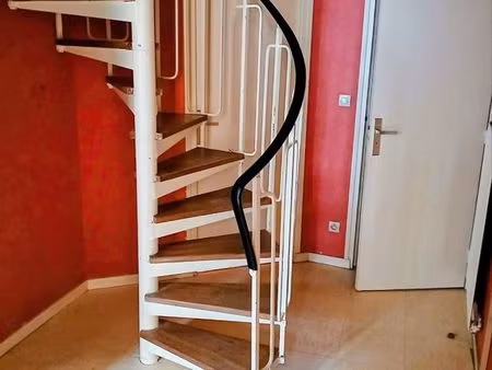 location f4 56 m2 duplex