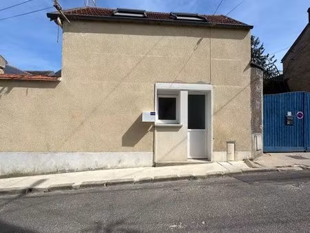 maison de ville ville indépendante sans extérieur