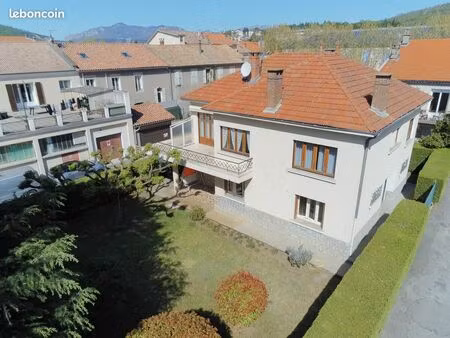 maison de caractère 145 m² – parcelle 591 m² avec garage – centre laragne
