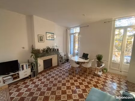 t2 lumineux 50m²