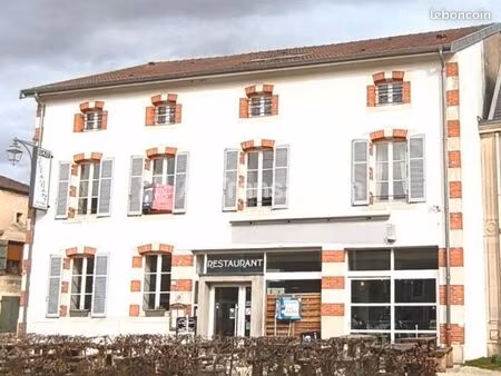 immeuble 8 pièces 380 m²