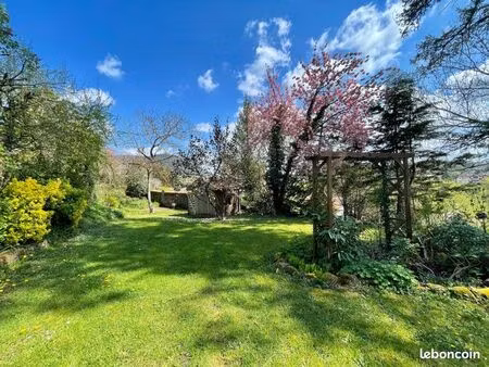 à vendre - appartement t3 dans maison de maître avec jardin
