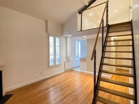 appartement t2 type loft place de l'eglise