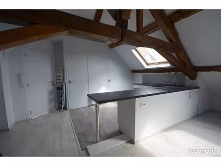 studio 1 pièce 34 m²
