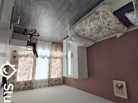 chambre 1 pièce 11 m²
