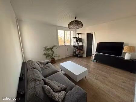 f4 de 70 m² entièrement rénové