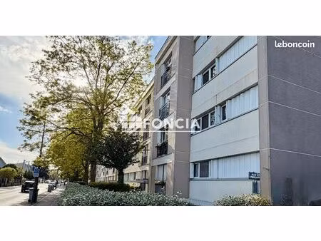 appartement 3 pièces proche gare  commerces et écoles