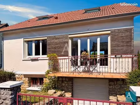 maison 5 pièces 104 m²