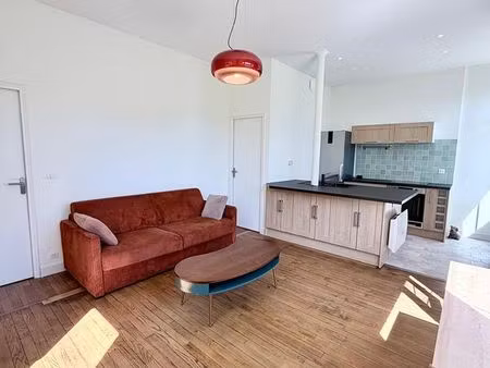 t2 refait à neuf avec jardin