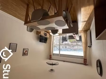 chambre 1 pièce 11 m²