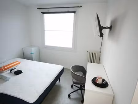 chambre 1 pièce 10 m²