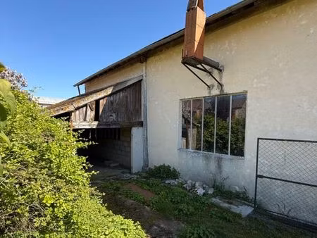 grange 129 m² bouville