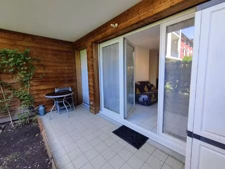 location appartement 2 pièces meublé à sainte-foy-lès-lyon (69110) : à louer 2 pièces meub
