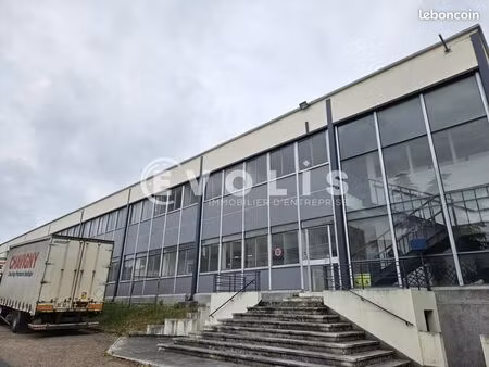 local d'activité 6 300 m²