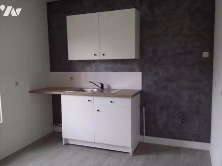 location appartement 84 m² à livarot (14140)  554 €