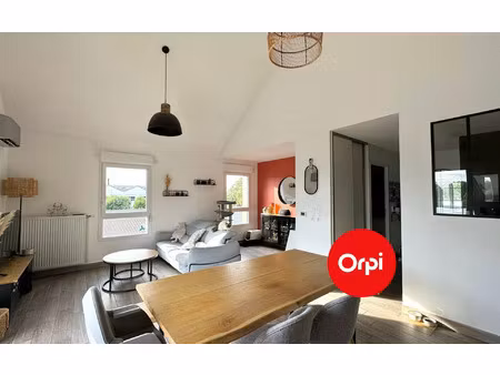 location appartement  79.45 m² t-4 à saint-priest  1 464 €