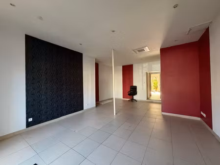 pessac - haut brion - local professionnel 60 m2 rdc
