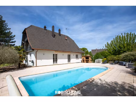elbach : maison avec piscine dans un environnement privilégi