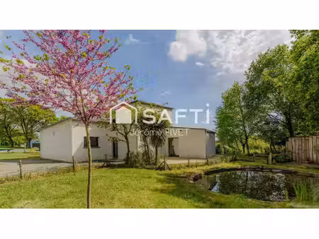maison contemporaine au calme dans charmant hameau