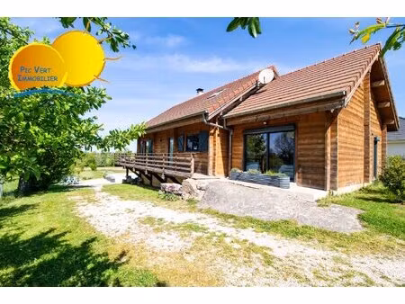 maison en bois de 2004 avec piscine sur 2575m2 de terrain