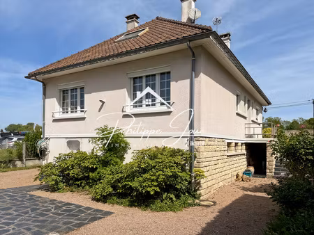 maison 5 pièces de 94 m2 à sens 89100