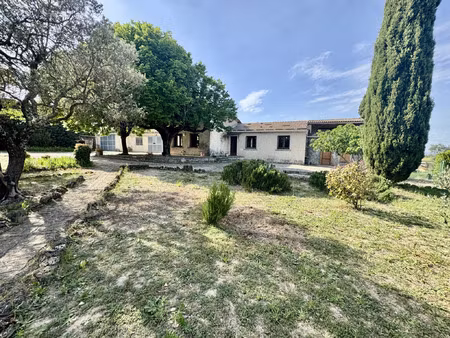 vente maison 8 pièces 178 m² sainte-cécile-les-vignes (84290)