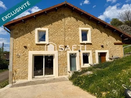maison 6 pièces avec terrasse et jardin de 1174m2