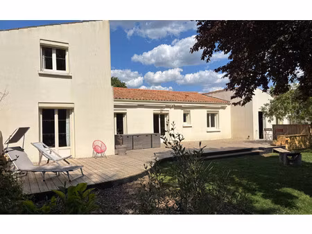 maison champagne m² t-5 à vendre  298 000 €
