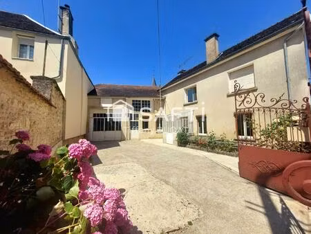 maisons avec grandes dépendances