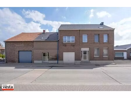 ruime woning met 5 slaapkamers - zeer geschikt als kangoeroewoning