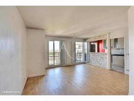 appartement 4 pièces 79 m²