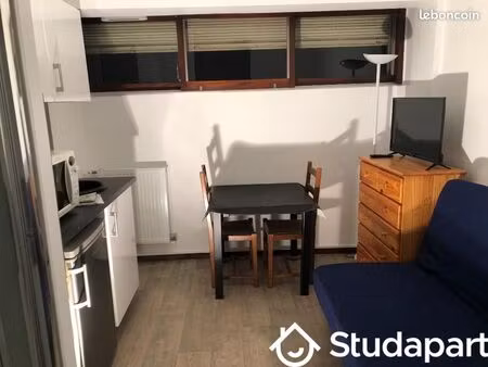 appartement 1 pièce 13 m²