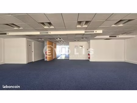 bureau 174 m²