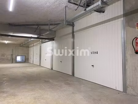 2 garages de 15m2 à louer en sous-sol