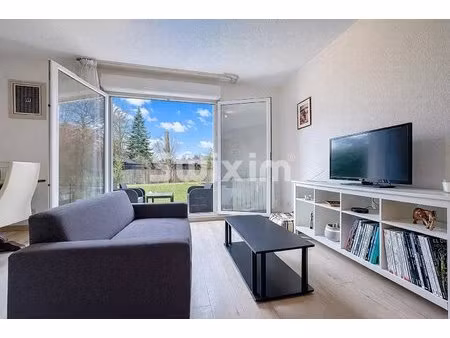 appartement duplex t2 de 41m2 avec terrasse/jardin et parking extérieur !