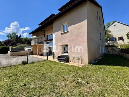 rare a la vente : immeuble d'appartements de 433m2 à la frontière suisse avec vue sur le j