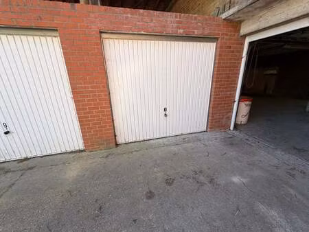 garage à louer à poperinge € 55 (lnrvv) - simoen & vermeulen vastgoedkantoor | zimmo