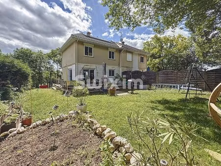 maison mitoyenne t5 de 107m2 sur terrain de 500m2!