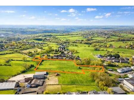 parcelle de terrain de +/- 17.342 m² - beau potentiel