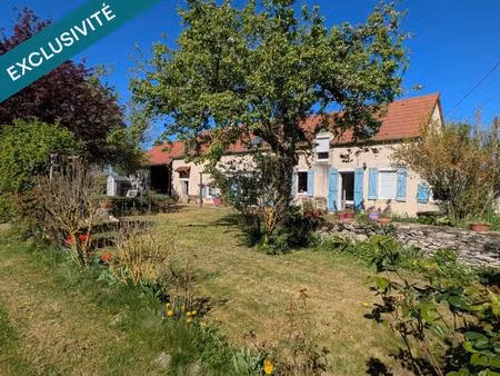 longère 130 m²  5 pièces  puits  dépendances.